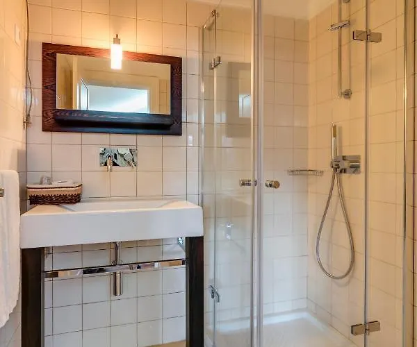 منزل ريفي Monte Abades *