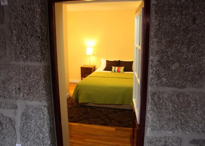 منزل ريفي Monte Abades *